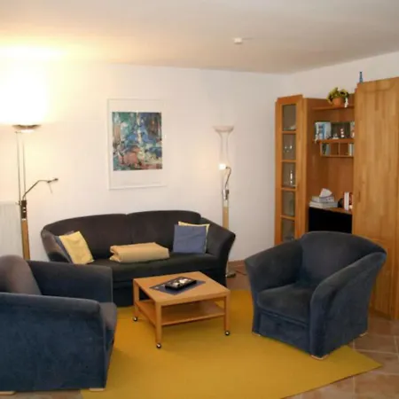 Kaiserhof 210 *
